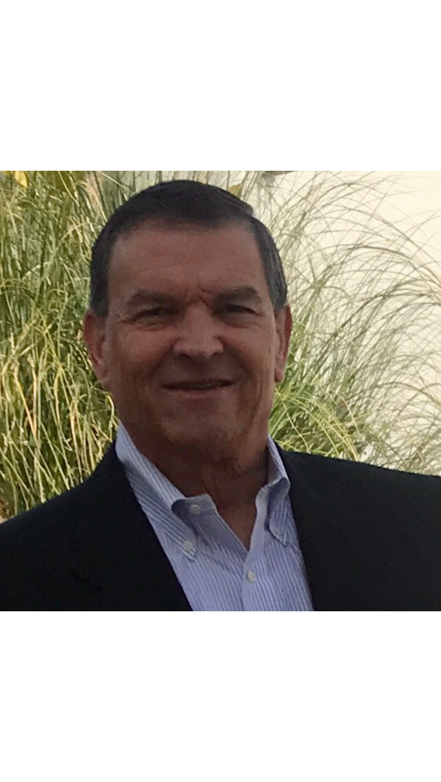 Jedd zaun photo 1to1 crop